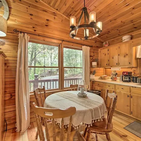 Peaceful Blue Ridge Cabin With Decks And Fire Pit Exterior photo