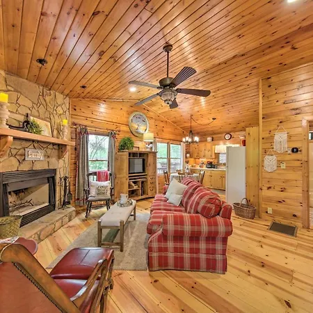 Peaceful Blue Ridge Cabin With Decks And Fire Pit Exterior photo