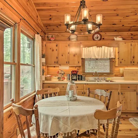 Peaceful Blue Ridge Cabin With Decks And Fire Pit Exterior photo