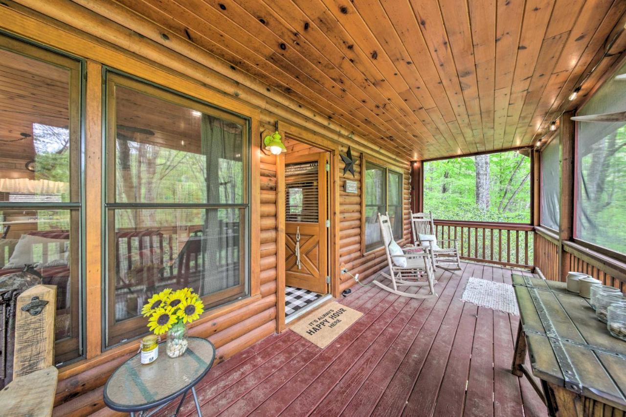 Peaceful With Decks And Fire Pit